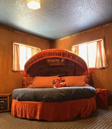 Storybook Village Pine Cove Bagian luar foto