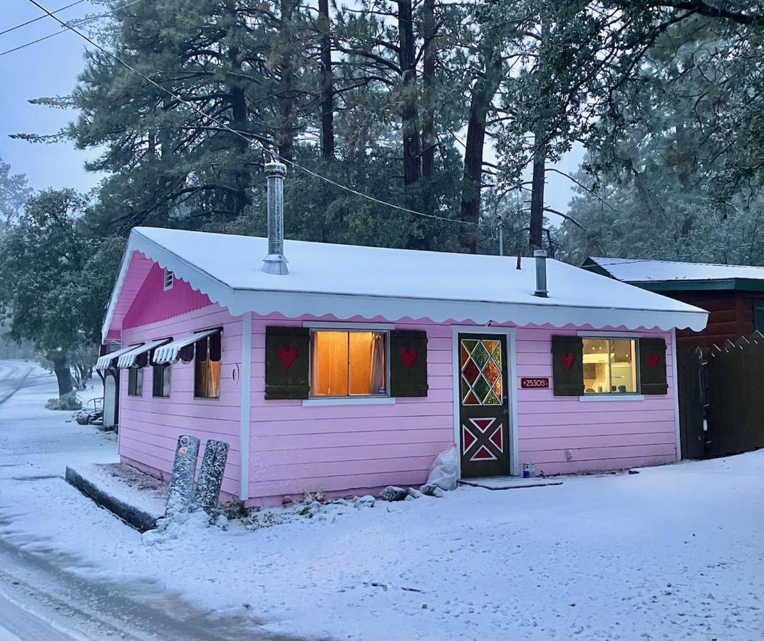 Storybook Village Pine Cove Bagian luar foto